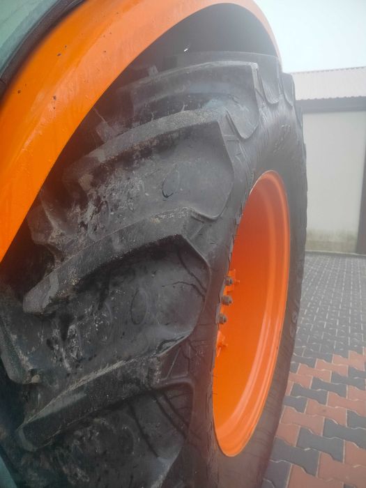 Ciągnik rolniczy Kubota M 9960