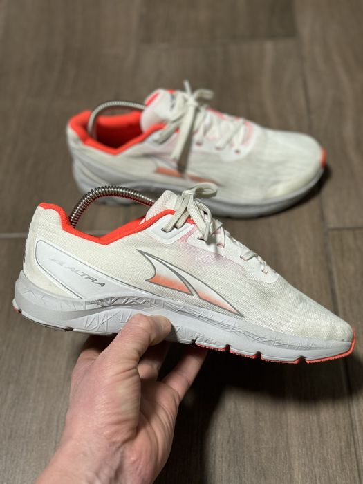 Кроссовки  Altra Rivera  38.5 р