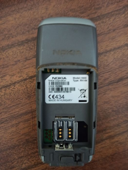 Telemóvel Nokia 1600