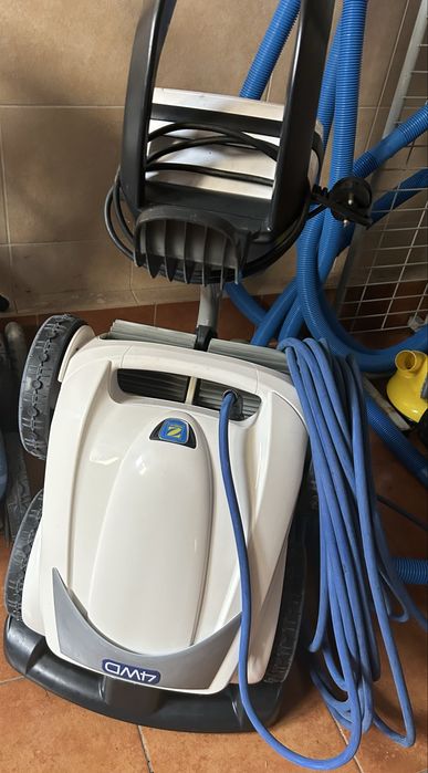 Zamienie na ipad lub iphone Odkurzacz 4wd  basen robot sklep 12500 zl