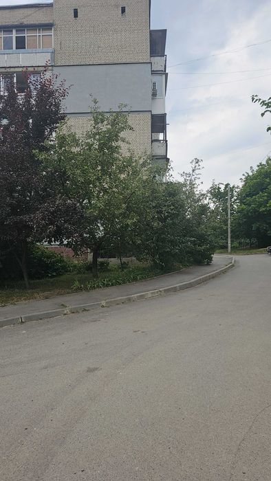 Продаж 1 к. квартири Залютино 10 хв. Холодна Гора