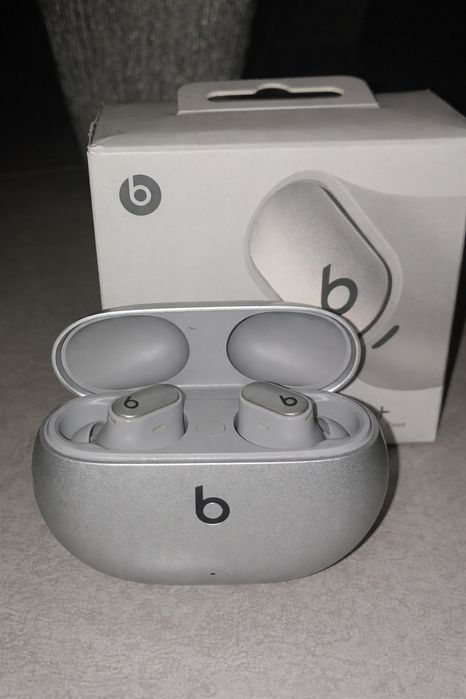 Beats Studio Buds + Cinza  Como Novos