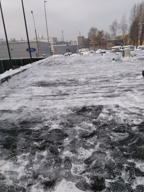 Odśnieżanie dachów