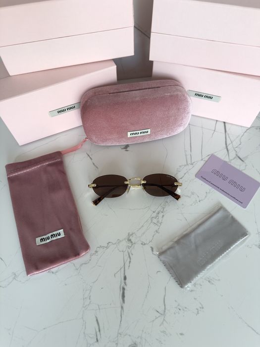 Окуляри miu miu рожеві, коричневі, сині сонцезахисні міу міу, очки миу миу солнцезащитные