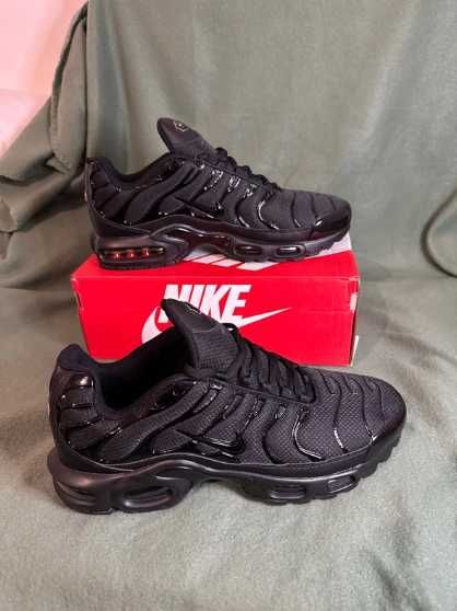 "Buty męskie Trampki"Nike_Air_Max_TN_Plus_Black R.43