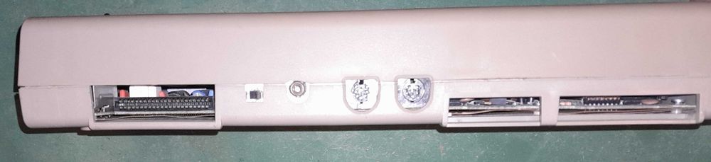 Commodore c64 z monitorem w oryginalnym opakowanu