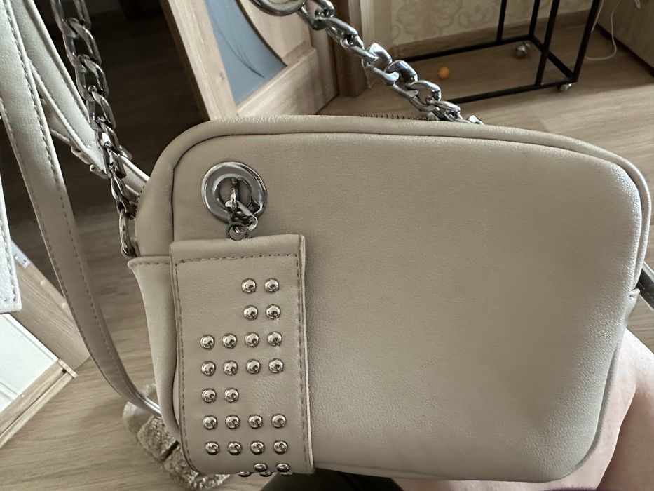 Сумка бежева