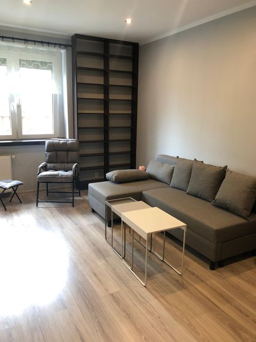 Duży pokój dla studentki w okolicy ŚUM - Katowice Ligota