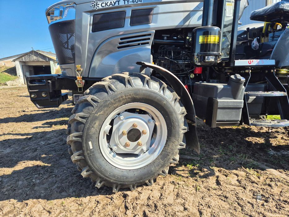 Трактор Скаут ТУ 404 ровный пол гарантия 2 года