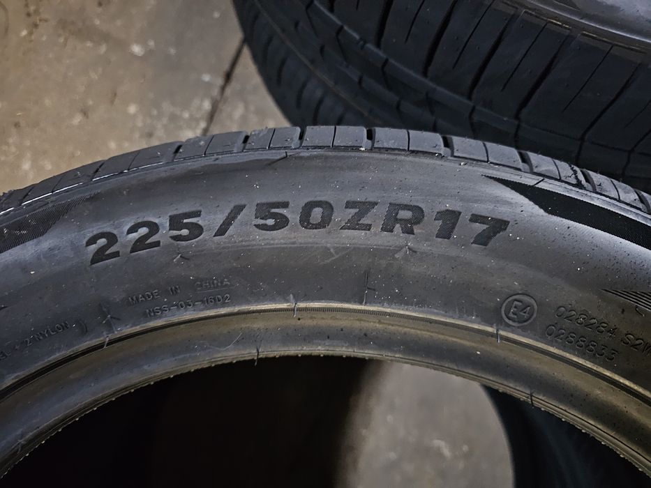 Opony letnie 4 szt. 225/50 R17