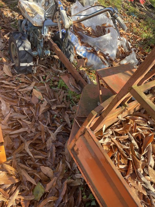 Motocultivador com reboque