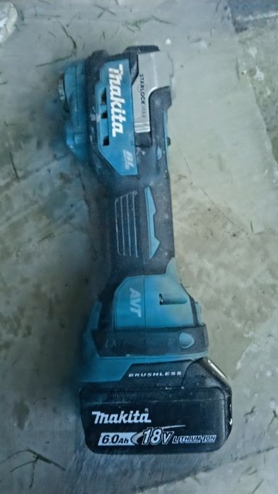Makita DTM52 18V.5.0Ah Multi master