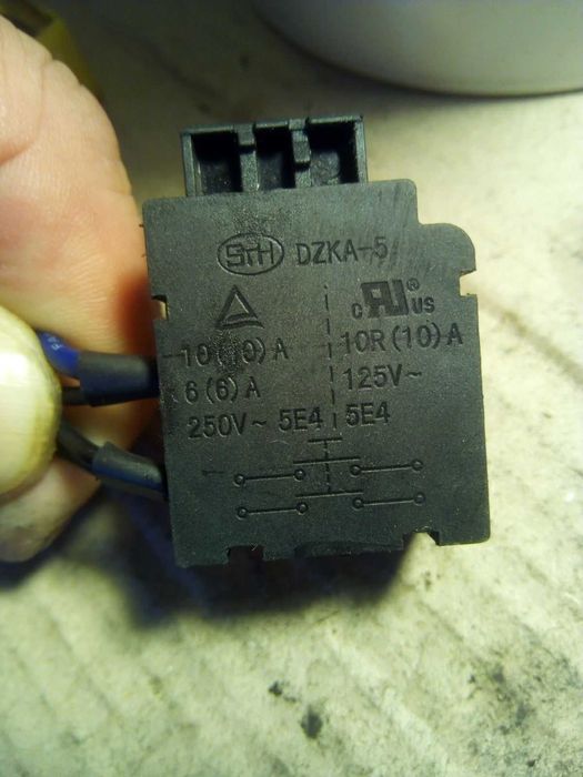 Запчастини до ланцюгових пил