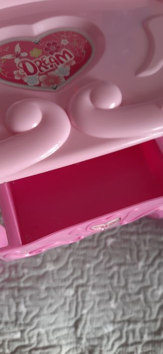 Туалетний столик дитячий