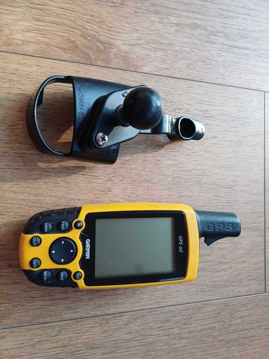Urządzenie podręczne GPS GARMIN GPS 60