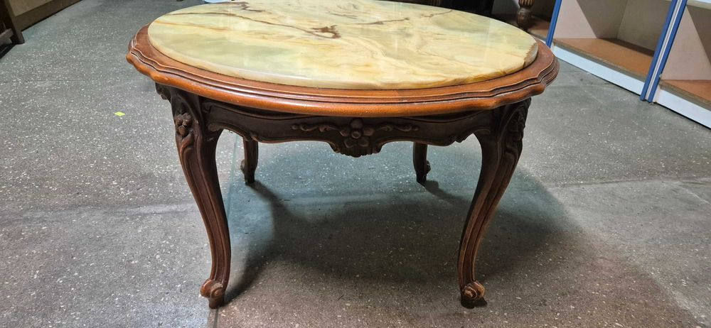 Okragly stolik kawowy