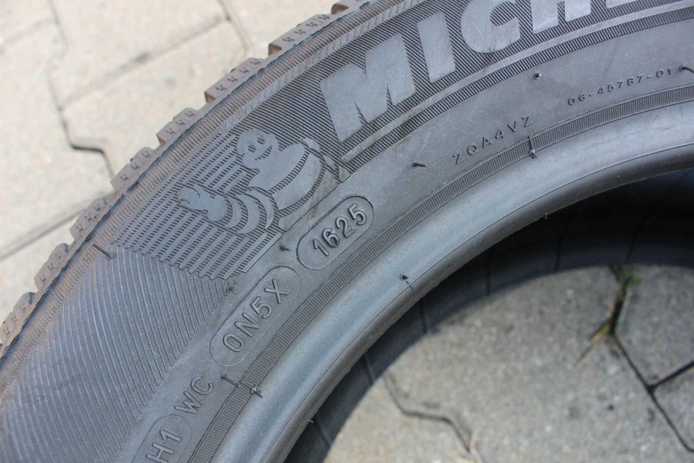 Opona całoroczna 205/55/16 Michelin CrossClimate 94V