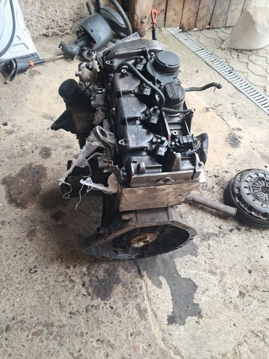 Silnik 2.2 cdi om 611 w210,w203 sprinter