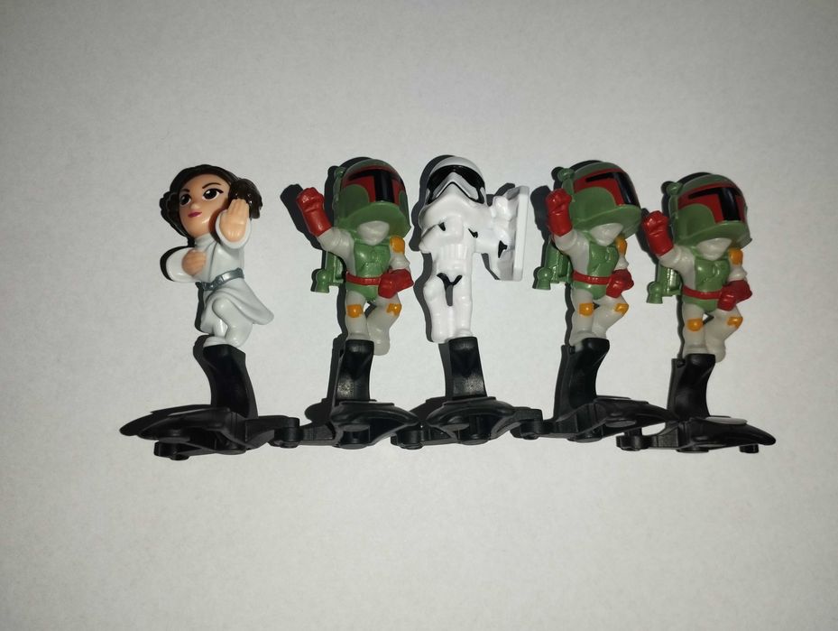Figurki z Kinder