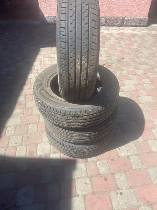 Продам комплект шин S02 195/65 R15