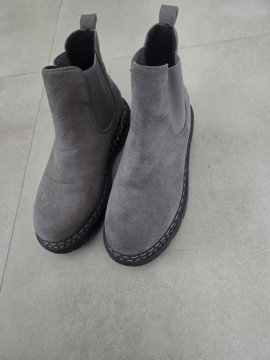 Buty Manoukian 38