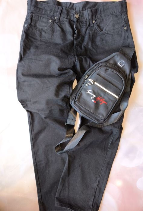 Spodnie jeansowe męskie czarne  33/32 jeans Denim H&M