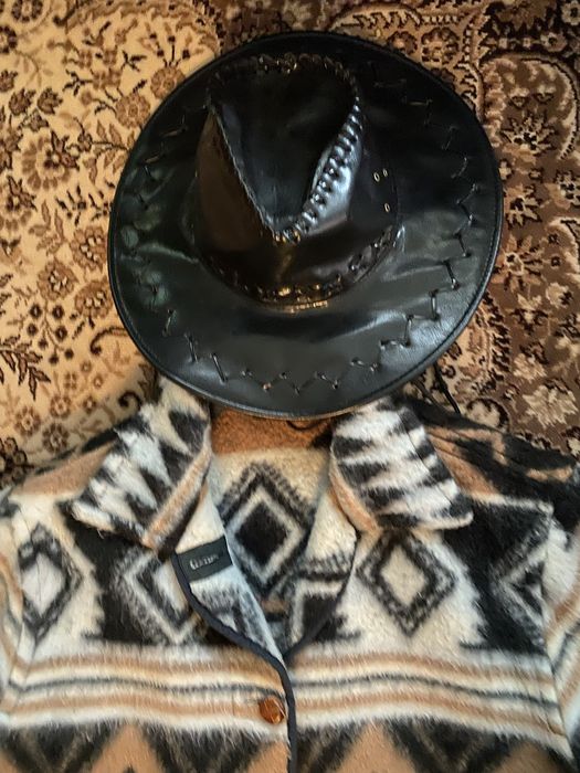 Kurtka damska ze wzorem azteckim rozm 40