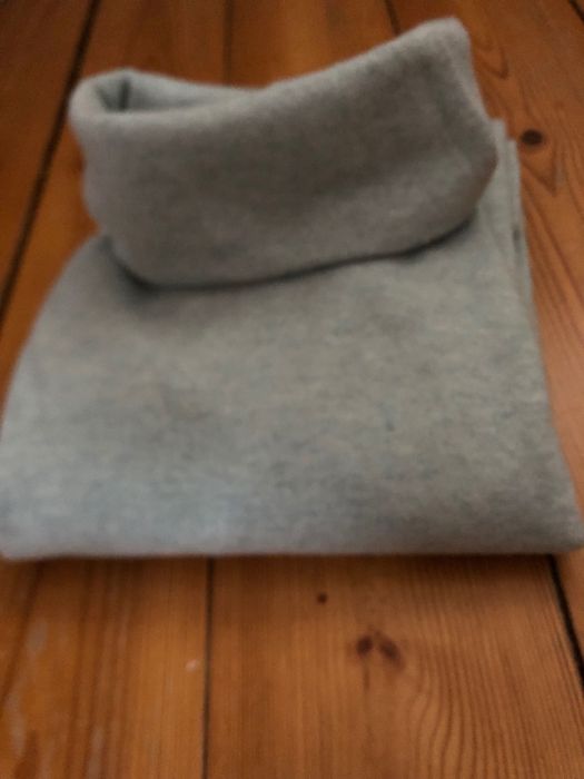 COS Golf 100% kaszmir L (w realu: M-XL) prześliczny.