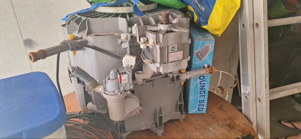 Toda parte eléctrica máquina lavar roupa Zanussi 10kg