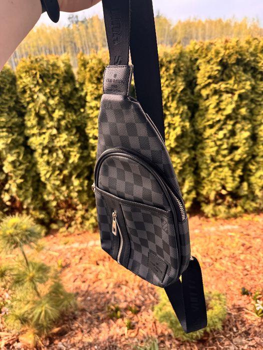 Saszetka/nerka Louis Vuitton