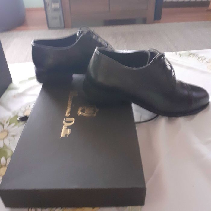 Buty męskie marki Massimo Dutti wizytowe