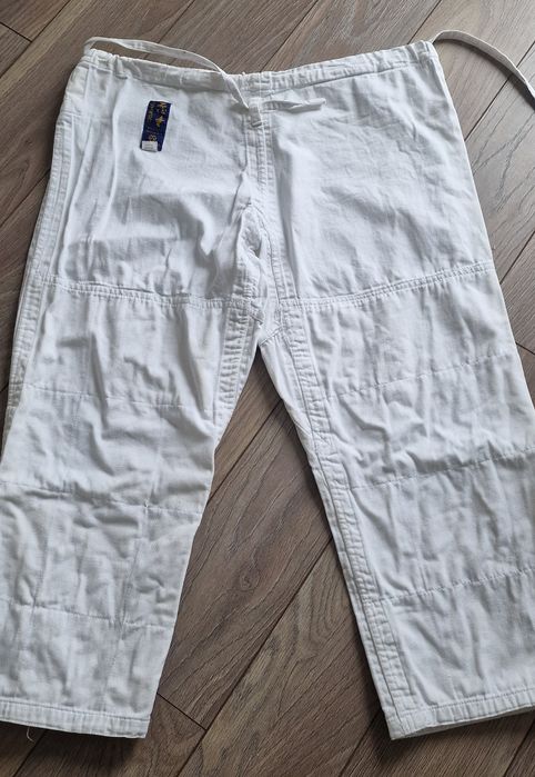 Stroj do Judo męskie na wzrost 180 cm