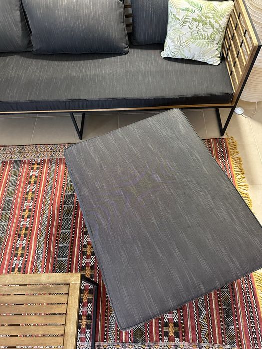 Conjunto mesa cadeira e sofa para exterior