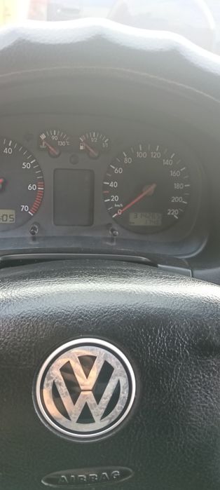 Продам Golf-4 1.4