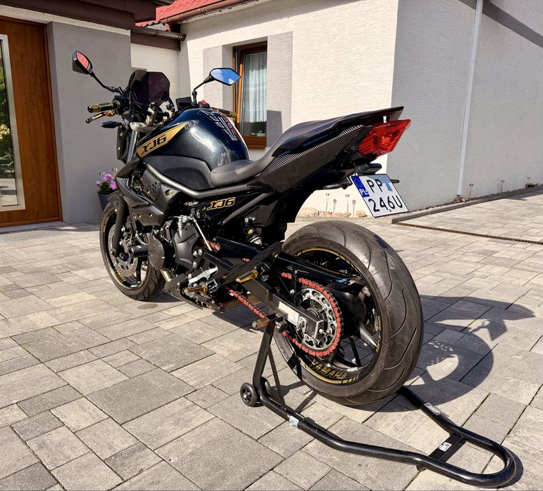 Yamaha XJ6n 2010