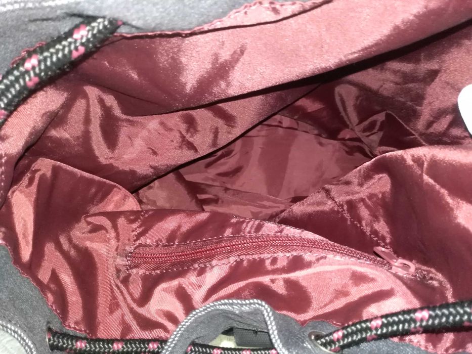 Mochila de feminina de  marca Dakine