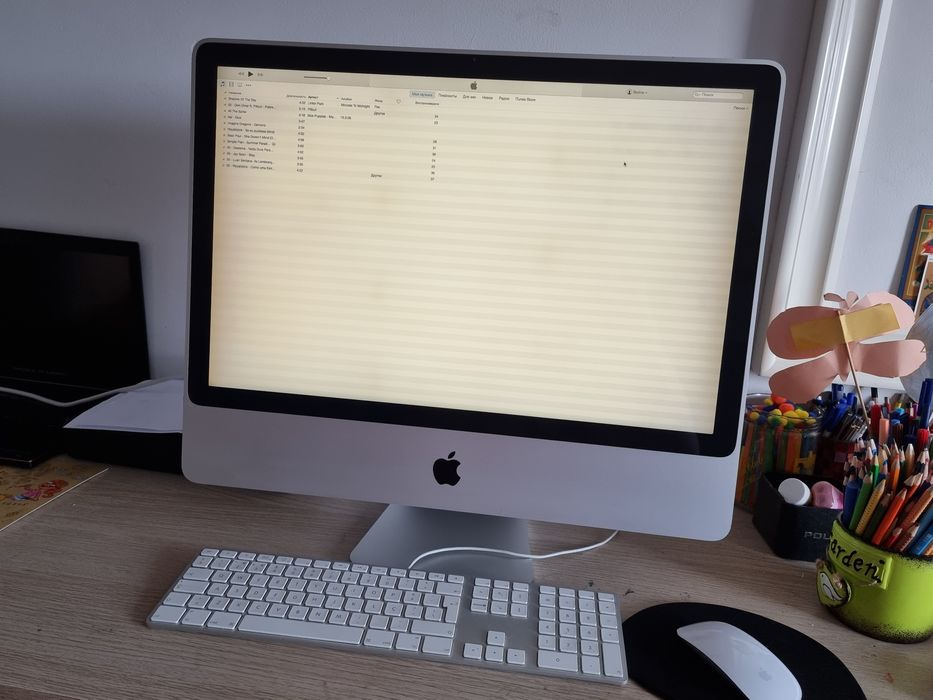 Imac 24" com teclado e rato