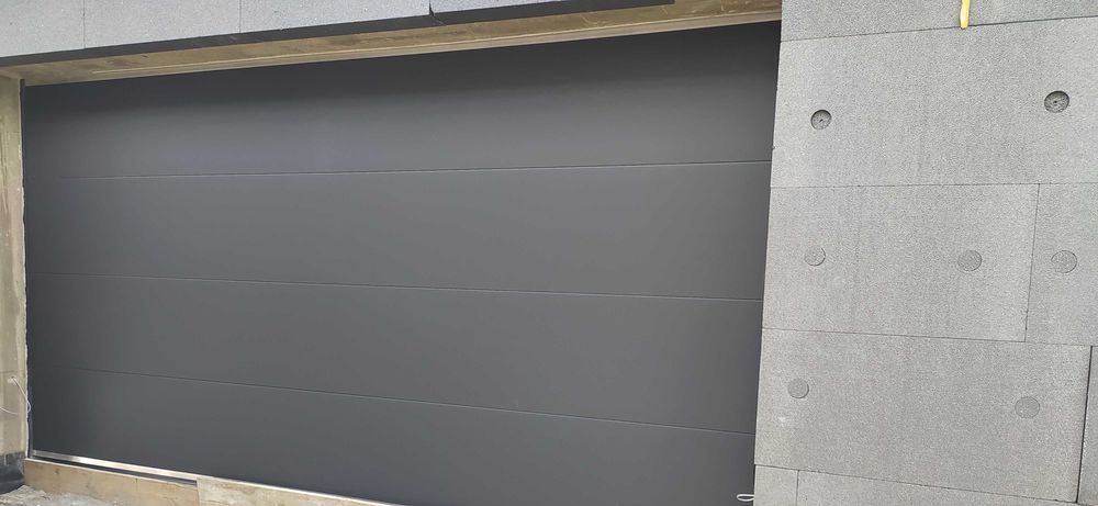 Brama segmentowa ocieplona Antracyt 500 x 225