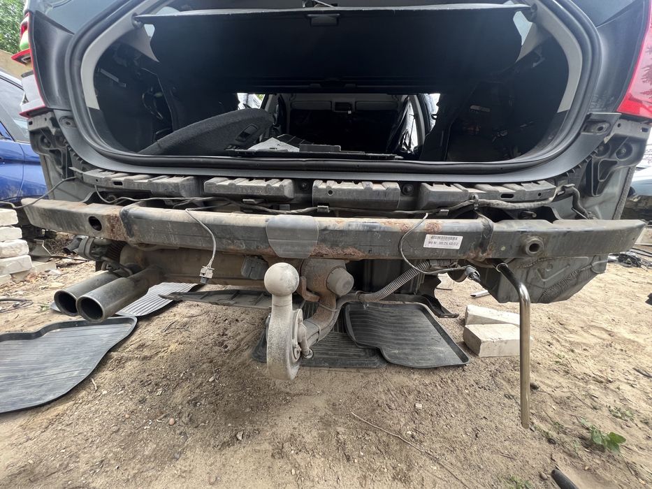 Фаркоп на BMW e91. Електро, полный комплет