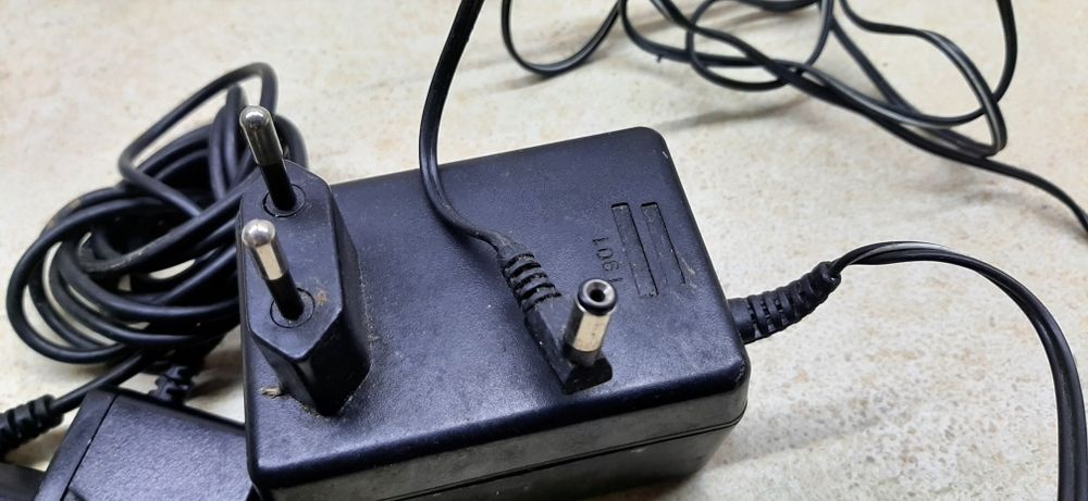 Зарядні пристрої для телефонів