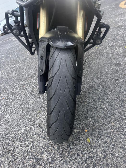 CFMoto 650MT 2023 | 44.000 km | Top Case SHAD |