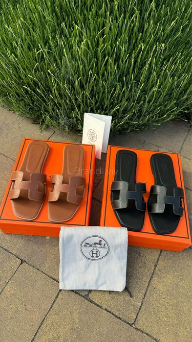 Шльопанці Hermes Oran ермес оран в наявності всі