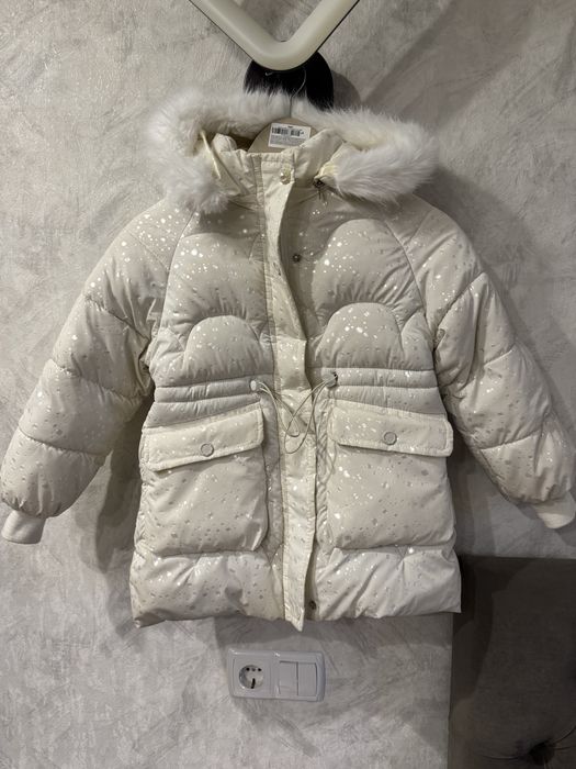 Продам дитячу зимову куртку для дівчинки!