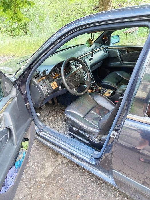 Мерседес w210 2.2cdi