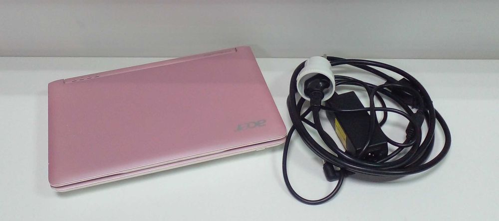 Ноутбук Acer aspire one ZG5 Atom N270/RAM1GB/HDD160GB