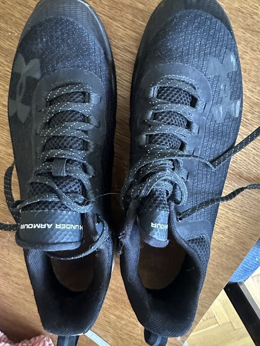 Tytuł: Buty Under Armour Micro G Pursuit | Rozmiar 44.5 (28.5 cm) | Stan BDB