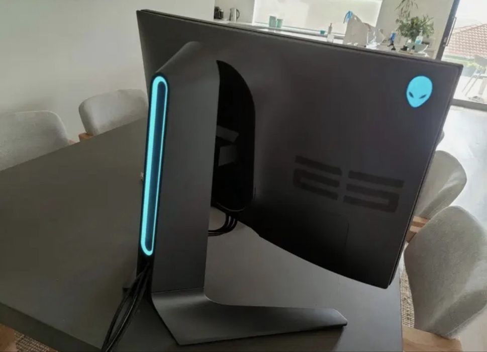 Alienware 360hz 25