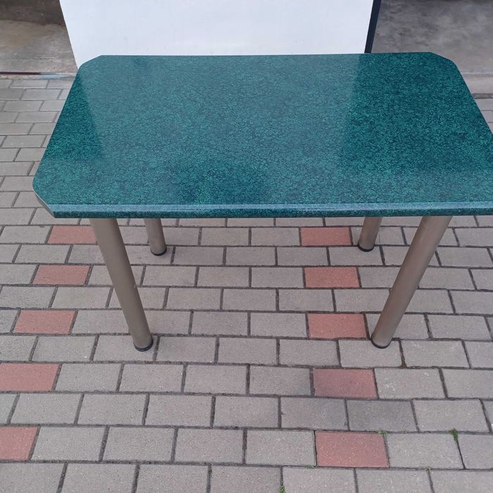Sprzedam Stół kuchenny