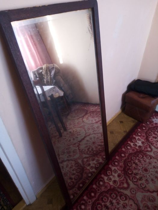 Lustro  stare do domu i zakładu