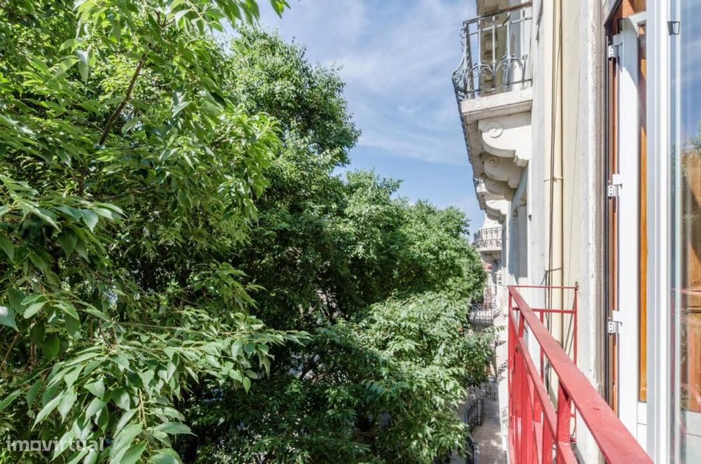 Quarto - localizado em Avenida da Liberdade Lisbon